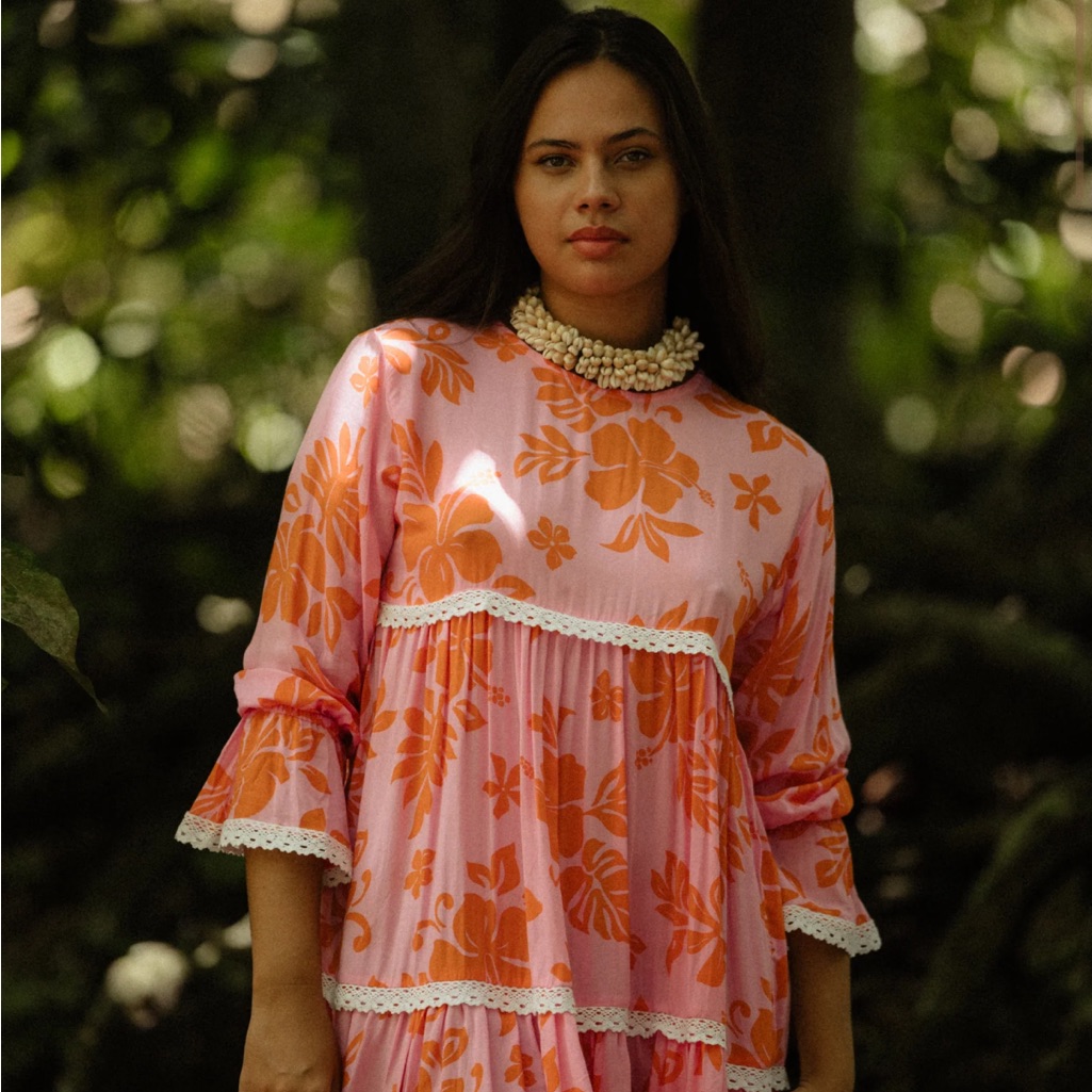 Iso Eimeo Dresses